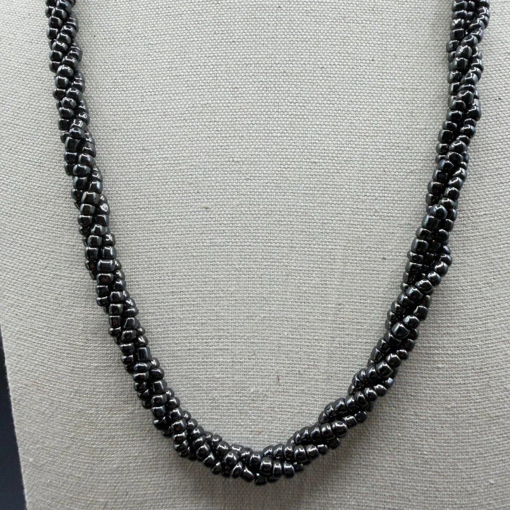 N/A striking hematite